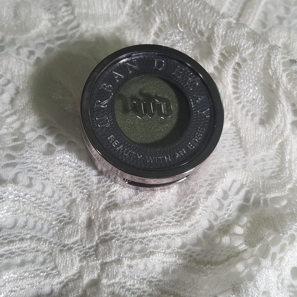 Urban Decay Bender Eyesgadow